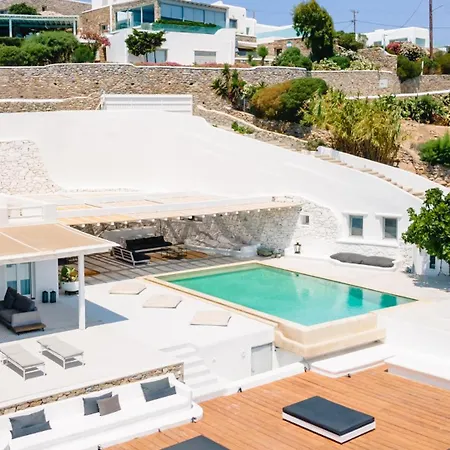 Psarou, The Above Nammos Experience Villa *
