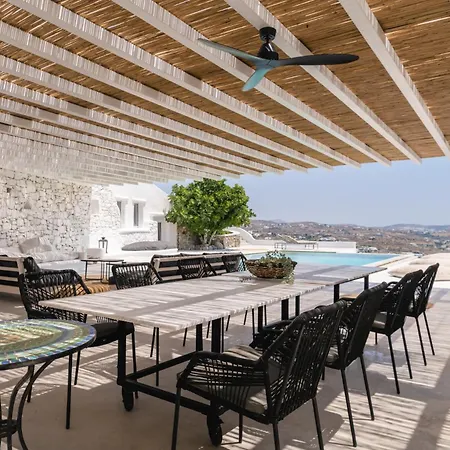 Psarou, The Above Nammos Experience Villa