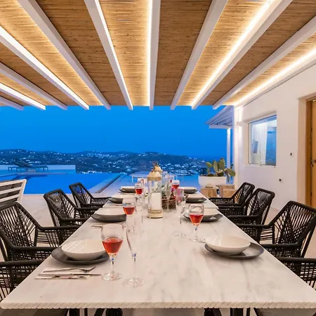 Psarou, The Above Nammos Experience Villa