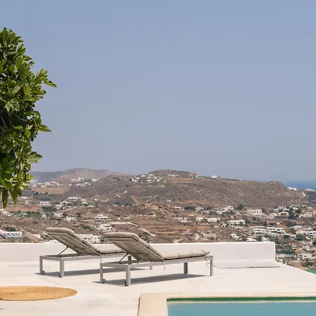 Psarou, The Above Nammos Experience Villa *