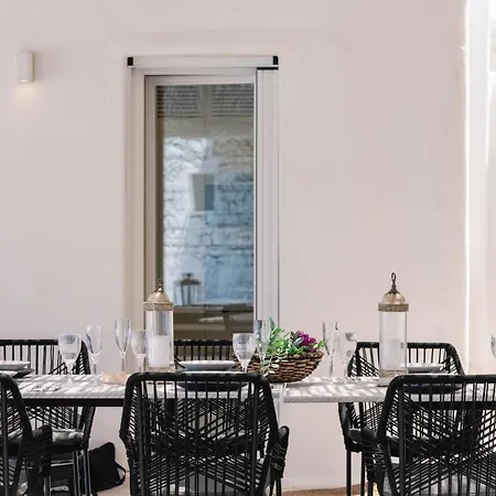 Psarou, The Above Nammos Experience Villa
